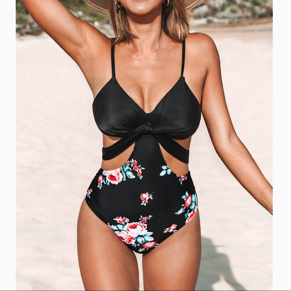 Cupshe Black Floral Wrap Cutout Swimsuit XL